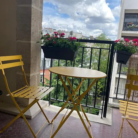 3 Pieces Paris16 Apartament Paryż