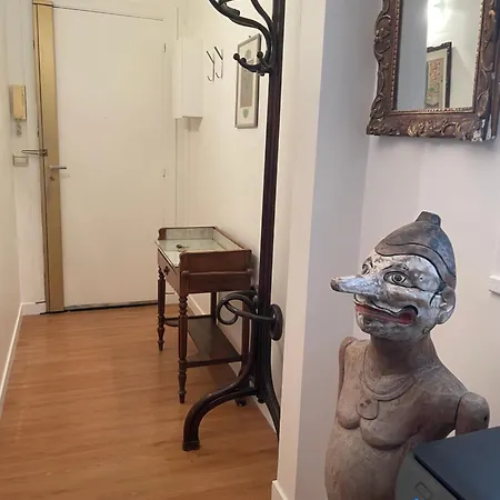 Apartment 3 Pieces Paris16